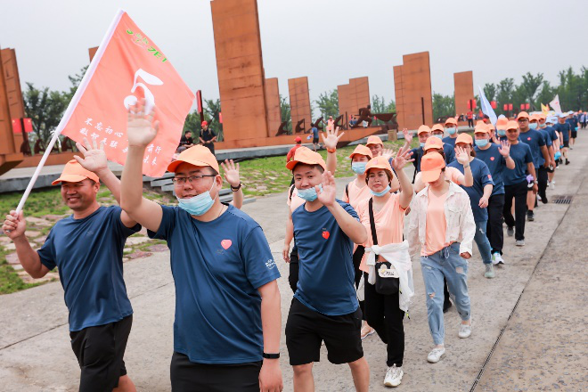 十八正青春 十八恰风华 ——尊龙官网登录人生就是博登录 18 周年庆典圆满落幕