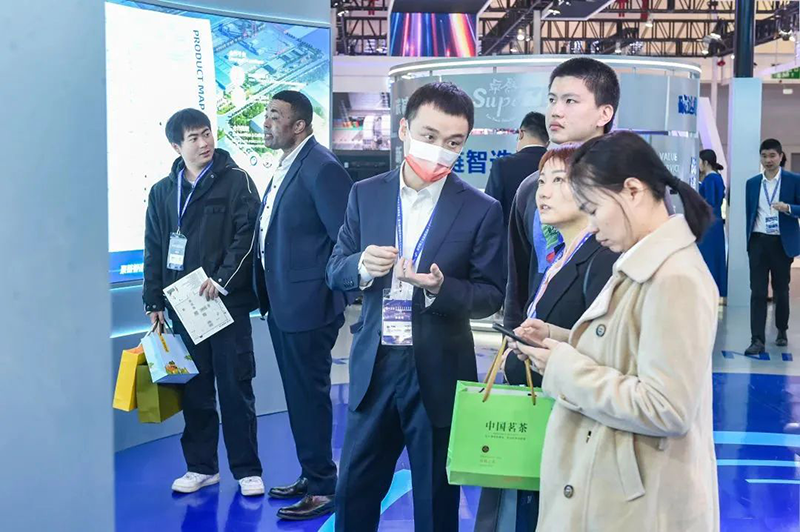 聚链智造 共享未来 | 2023年尊龙官网登录人生就是博登录·易派客工业品展圆满落幕