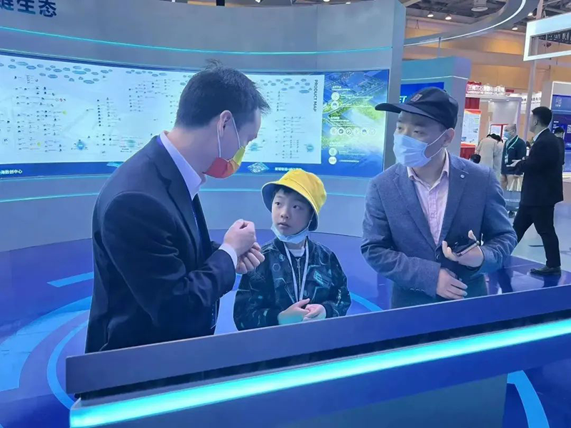 聚链智造 共享未来 | 2023年尊龙官网登录人生就是博登录·易派客工业品展圆满落幕