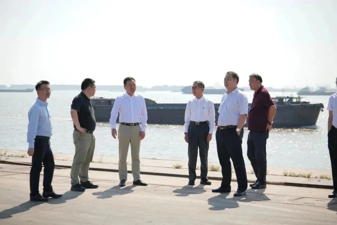 新能源 新动力 新未来|尊龙官网登录人生就是博登录股份“动力与能源工业集群”圆桌座谈会顺遂召开