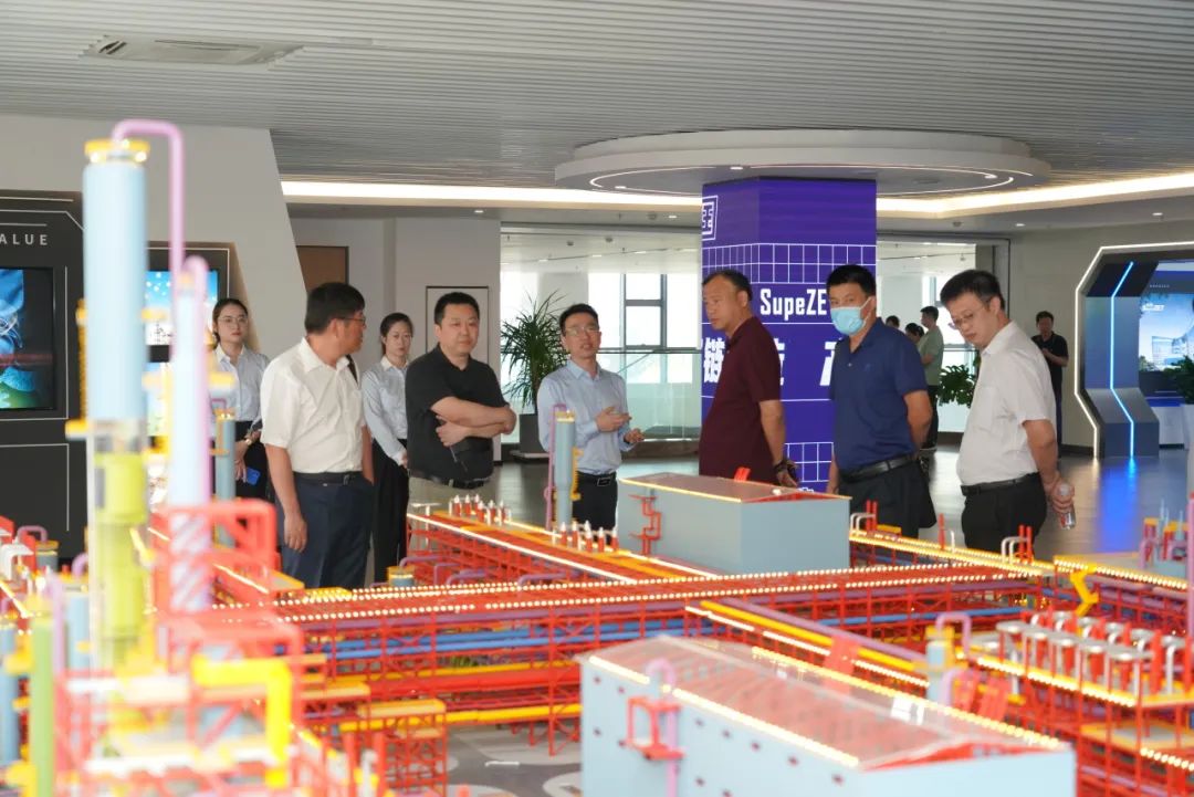 新能源 新动力 新未来|尊龙官网登录人生就是博登录股份“动力与能源工业集群”圆桌座谈会顺遂召开