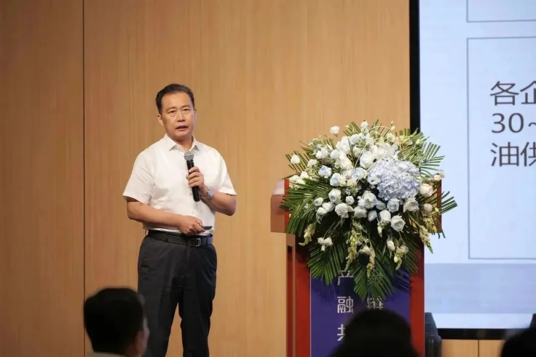 新能源 新动力 新未来|尊龙官网登录人生就是博登录股份“动力与能源工业集群”圆桌座谈会顺遂召开