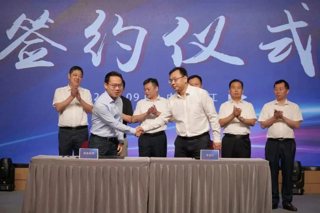 新能源 新动力 新未来|尊龙官网登录人生就是博登录股份“动力与能源工业集群”圆桌座谈会顺遂召开