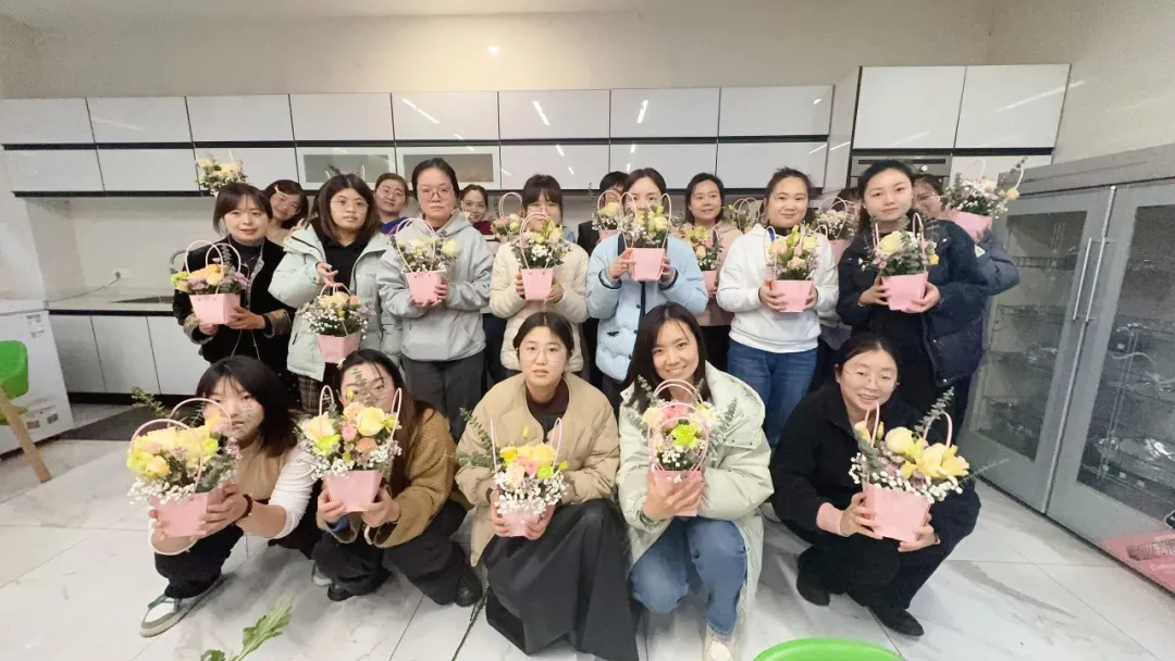 奋楫逐浪 力学笃行 | 尊龙官网登录人生就是博登录股份2025年第一季度动态速览